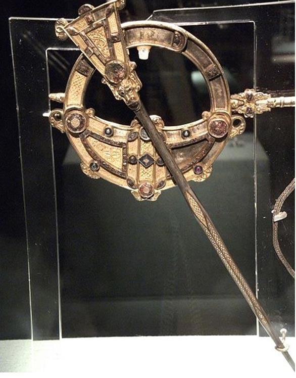 Tara Brooch, front view. National Museum of Ireland.