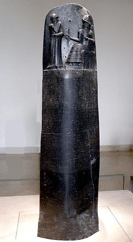 The entire “Code of Hammurabi” stele. Louvre Museum, Paris. 