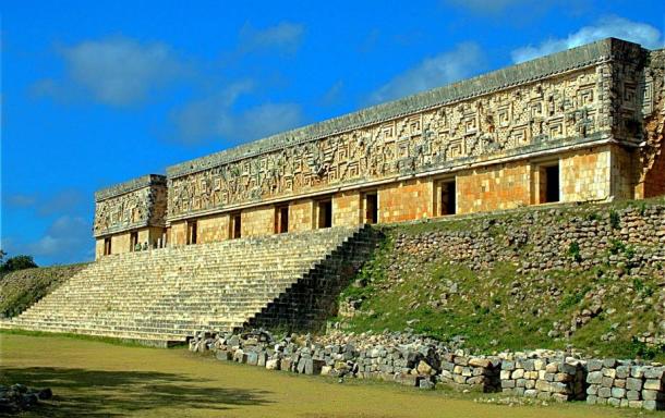 Vista frontal del Palacio del Gobernador, Uxmal 