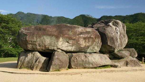 El Ishibutai Kofun, cree que es la tumba de Umako.