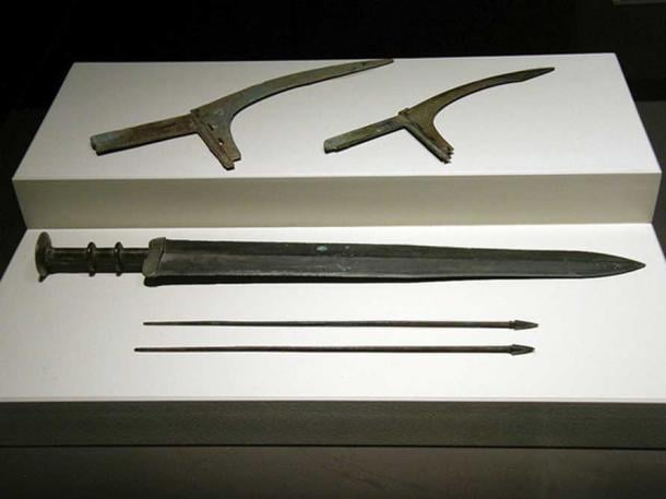 Terracotta Weapons: Dagger-Axe Blades, Sword, and Crossbow Bolts