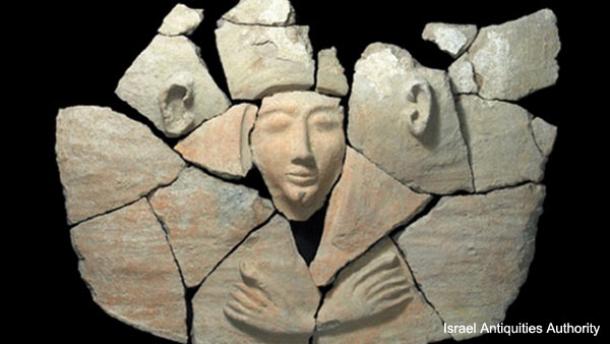 Surprise finding as ancient Egyptian sarcophagus is found in Israel