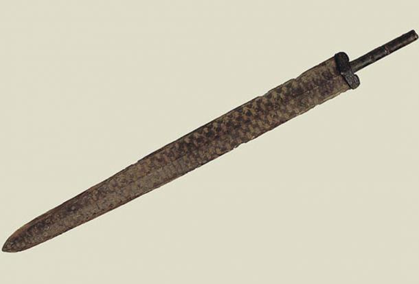 Una espada de bronce dinastía Shang.