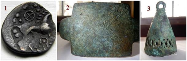 Foto 1 es una moneda de la tribu Iceni, 62 AD.  Foto 2 es un brazalete brazo Central Europeo (ca 400 AC), en el que dos conjuntos de interconexión de X que se extienden desde arriba hacia abajo en el interior de las dos barras.  Foto 3 es una campana (200 aC) del centro de Europa (probablemente utilizado para fines ceremoniales) que contiene de X interconectados a través de su grabado de metal y alrededor de su cuerpo.