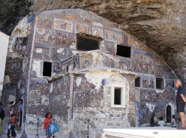 The fresco-covered rock church of Sumela