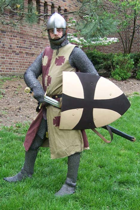 Modern representation of a Norman knight. (One lucky guy/CC BY NC SA 2.0)