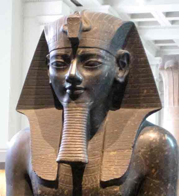 Colossal statue of Amenhotep III in the British Museum (A. Parrot/ Public Domain)