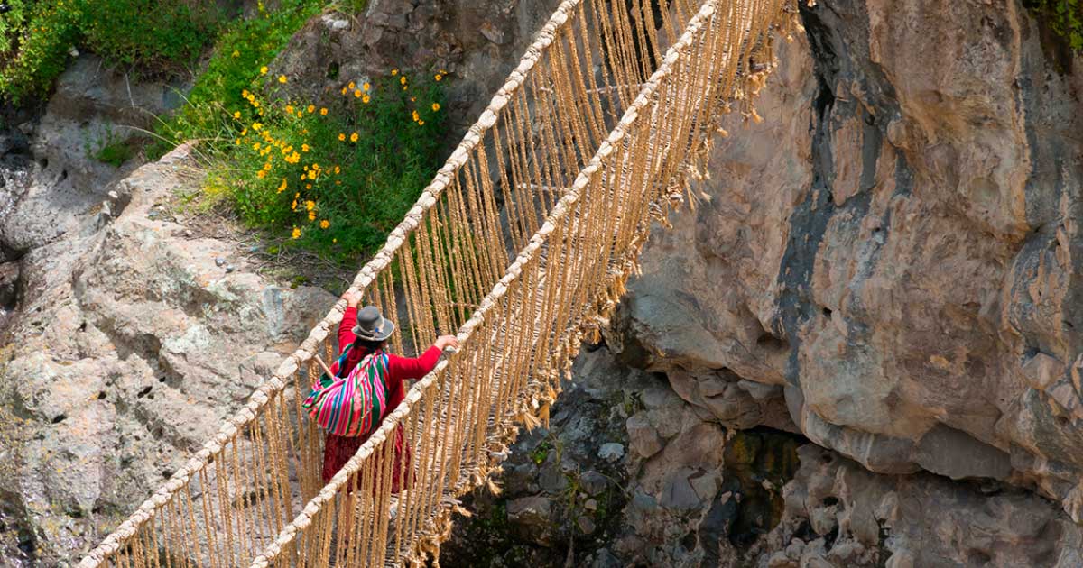 Peru's Incan Rope Bridges Are Hanging by a Thread – SAPIENS