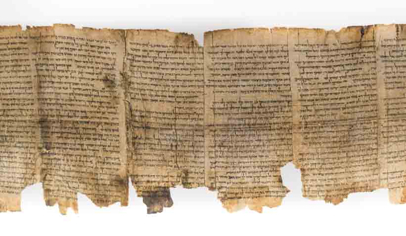 Space-Age Techniques Find New Meaning in Dead Sea Scroll - The New York  Times