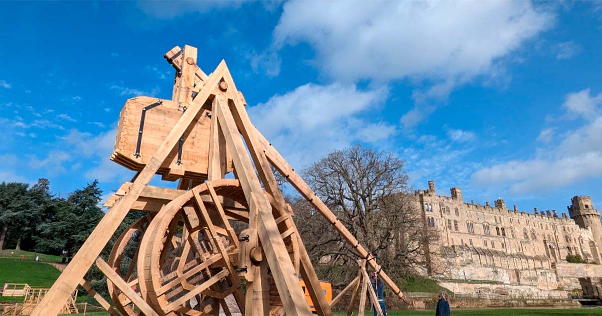 7 Powerful Medieval Weapons That Characterized Siege Warfare