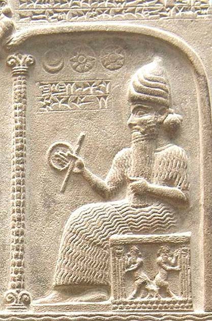 The god Utu from the Tablet of Shamash (CC BY-SA 1.0)