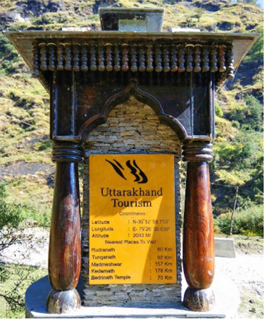 Tourist information sign of the Panch Kedar pilgrimage route by Uttarakhand Tourism. (Sushant Pandey / Knowledge of India)