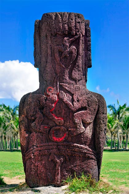 A Birdman cult carving on the back of a Moai stone monolith on Easter Island. (thakala / Adobe stock)