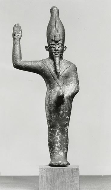 The representation of the mummiform Amun-Min-Kamutef with an erect phallus alludes to his role as a fertility god. His right arm is raised in a gesture of rejoicing, 7th century BC. (Walters Art Museum / Public domain)