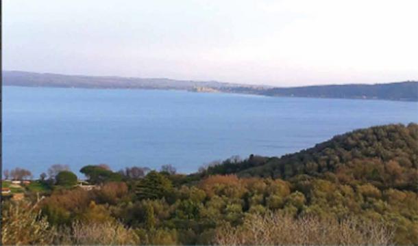 Lake Bracciano. (Museo delle Civiltà-Mario Mineo/Antiquity Publications Ltd)