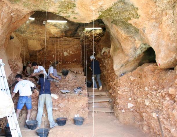 Site of excavation where Neanderthal teeth were discovered