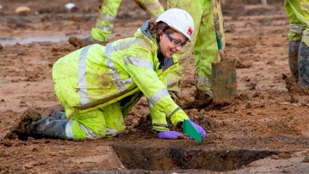 Excavations in the area revealed human settlements dating back to the late Middle Age (1400 to 100 BC). (MOLA)