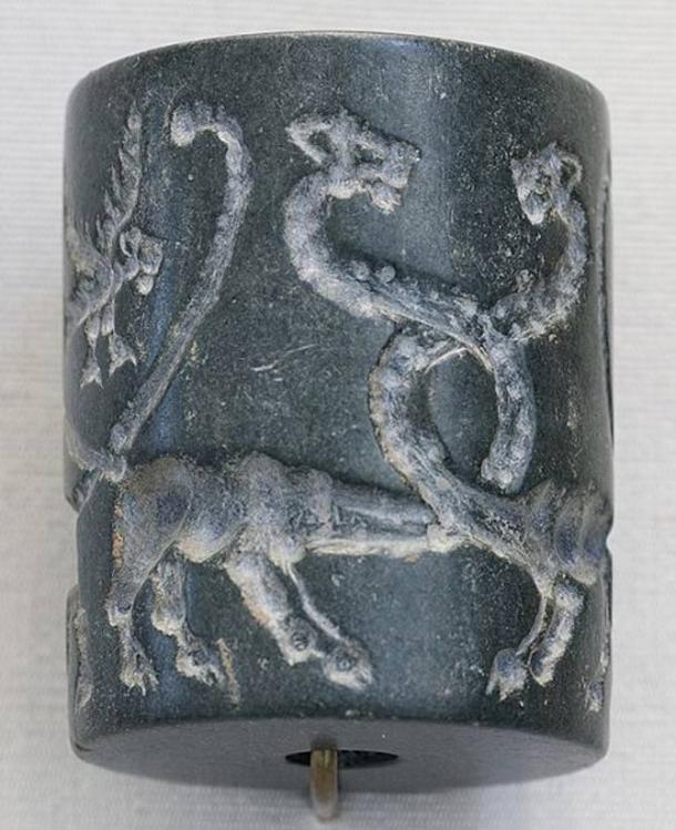 Sceau-cylindre en jaspe : lions monstrueux et aigles à tête de lion, Mésopotamie, période d'Uruk (4100 av. J.-C. - 3000 av. J.-C.).