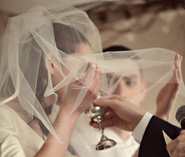 The Origins of the Bridal Veil and Its Protection From Evil Spirits