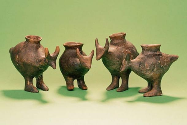 Late Bronze Age feeding bottles from Vösendorf, Austria (Enver-Hirsch/Wien Museum)