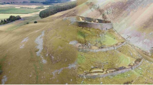 Left, Tinnis Fort site and right, reconstruction of how it was around AD 600 