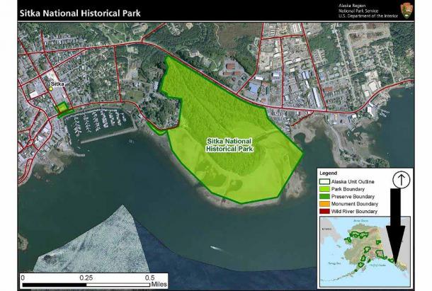 Sitka Ulusal Tarihi Parkı'nın yeri.  (ABD Ulusal Park Servisi, Sitka Ulusal Tarih Parkı / Antik Yayınlar Ltd)