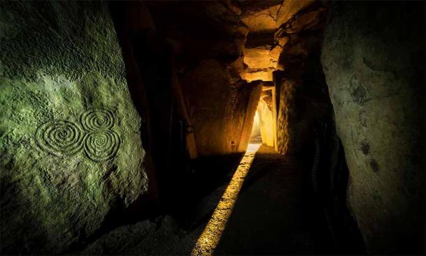 The interior of Newgrange on the winter solstice. (©Anthony Murphy)