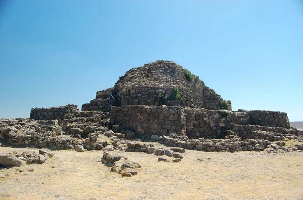 Nuraghe Su Nuraxi del siglo XVII, en la región centro-sur de Barumini de Cerdeña (Ciamabue / CC BY 2.0)