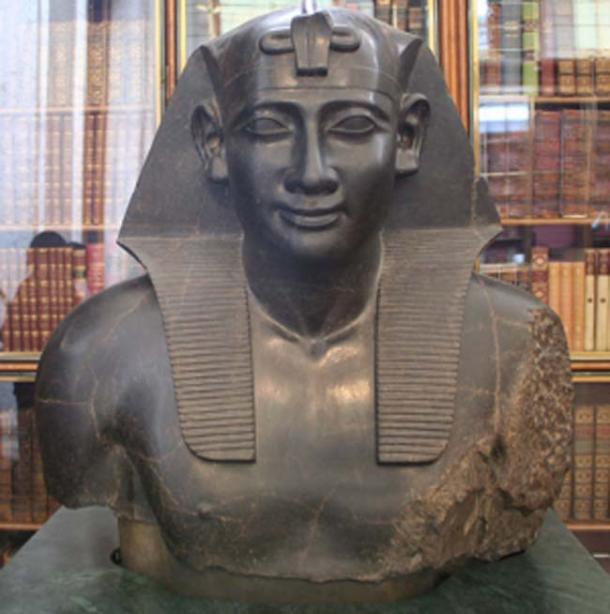 Ptolemy as the pharaoh of Egypt. (Einsamer Schütze / CC BY-SA 3.0)