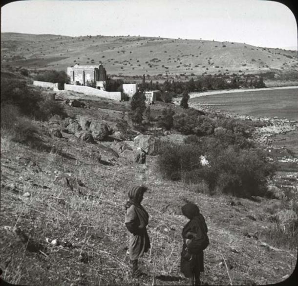   The site on the Sea of ​​Galilee was once considered to be located in the area of ​​ancient Bethsaida. (OSU Special Collections) 