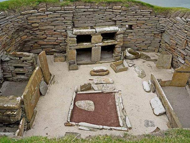 Interior de una vivienda en Skara Brae (Daniel Bordeleau / CC BY-SA 4.0)