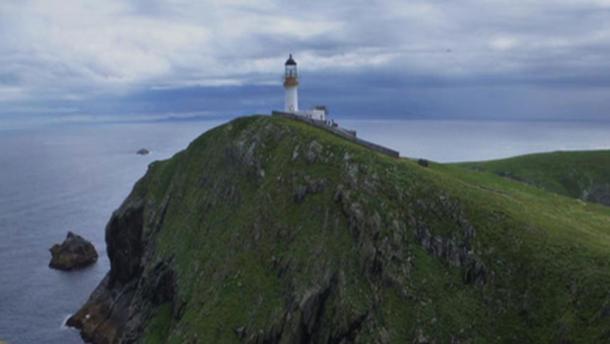 The Eilean Mor lighthouse, Scotland. (CC BY SA 2.0 )