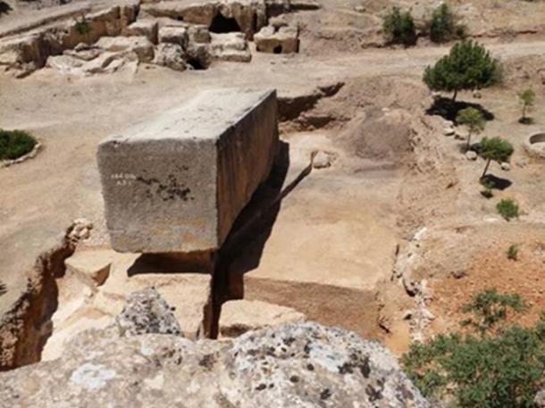 The biggest known ancient stone block anywhere in the world! (Author provided)