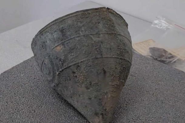 Urartian helmet, part of 2,700-year-old warrior equipment dedicated to Haldi. (Republic of Türkiye Ministry of Culture and Tourism)