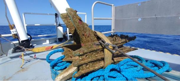 Battering ram dating to the Battle of the Aegates recovered near Sicily.