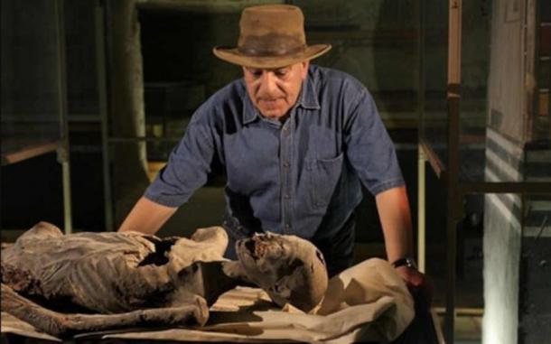 Exploring the High-Tech Toolkit Used in Egypt - Exclusive Interview with Dr. Zahi Hawass 