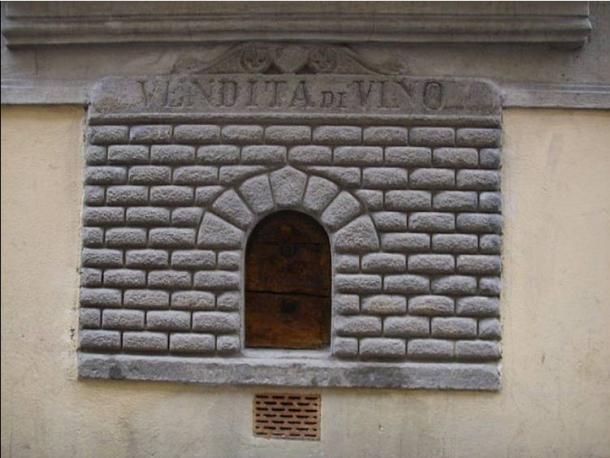 Historic Wine Windows in Florence. Source: sailko/CC BY-SA 3.0