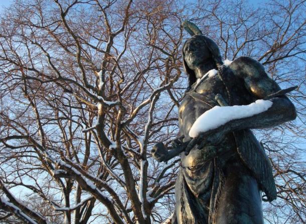 Statue of Wampanoag Massasoit Ousamequin in Plymouth, Mass.