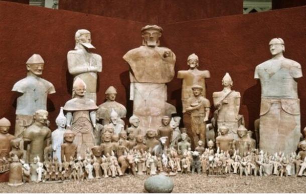 Photograph from one of the Cyprus Exhibitions at Medelhavsmuseet with the terracotta sculptures and the betyl (stone) from Agia Eirini. 