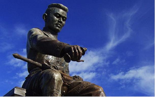 Royal Monument of King Naresuan, Tha Pho, Thailand