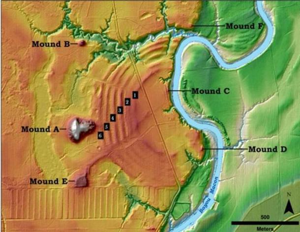 La ilustración de arriba muestra las características principales del sitio Poverty Point en el norte de Louisiana.  (TR Kidder / Universidad de Washington en St Louis)