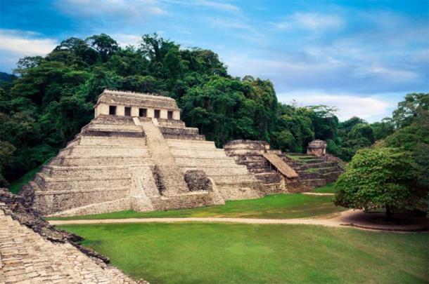 Templul Inscripțiilor, Palenque unde a fost găsit sarcofagul lui Pakal.  (fergregory / Adobe Stock)