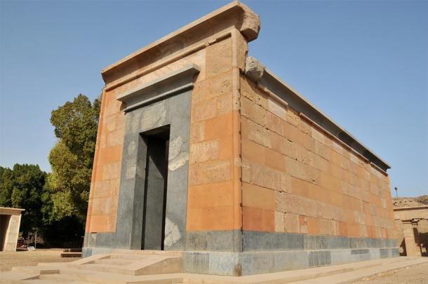 Capilla Roja de Hatshepsut en el Templo de Karnak.  (cámara con patas / Adobe stock)