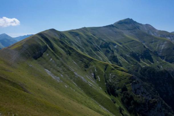 The Apennines of central Italy are part of the shaven remains of the ancient continent of the Adriatic, revealed tectonic research. (Marcel Oosterwijk / CC BY-SA 2.0)