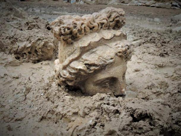 The partially excavated statue head of the goddess Aphrodite in the ancient city of Aizanoi in Turkey. (Anadolu Agency)