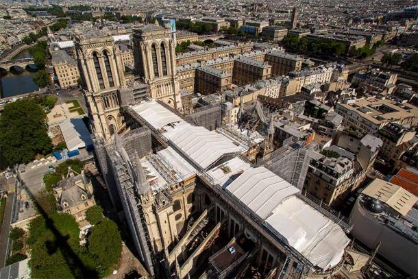 The Notre Dame restoration project is well underway, and projections are that the cathedral will reopen again in 2024, five years after the disastrous fire that destroyed fundamental structural elements and a lot more! Source: Rebatir Notre Dame de Paris