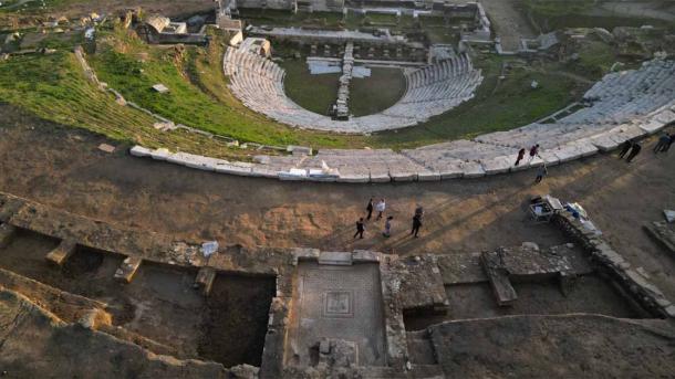 The ancient theater of Prusias ad Hypium at Konuralp, including the lions mosaic site. (Faruk Özlu/Düzce Municipality)