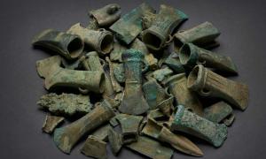 The Havering Hoard: Baffling Bronze Age Artifacts Found in London 